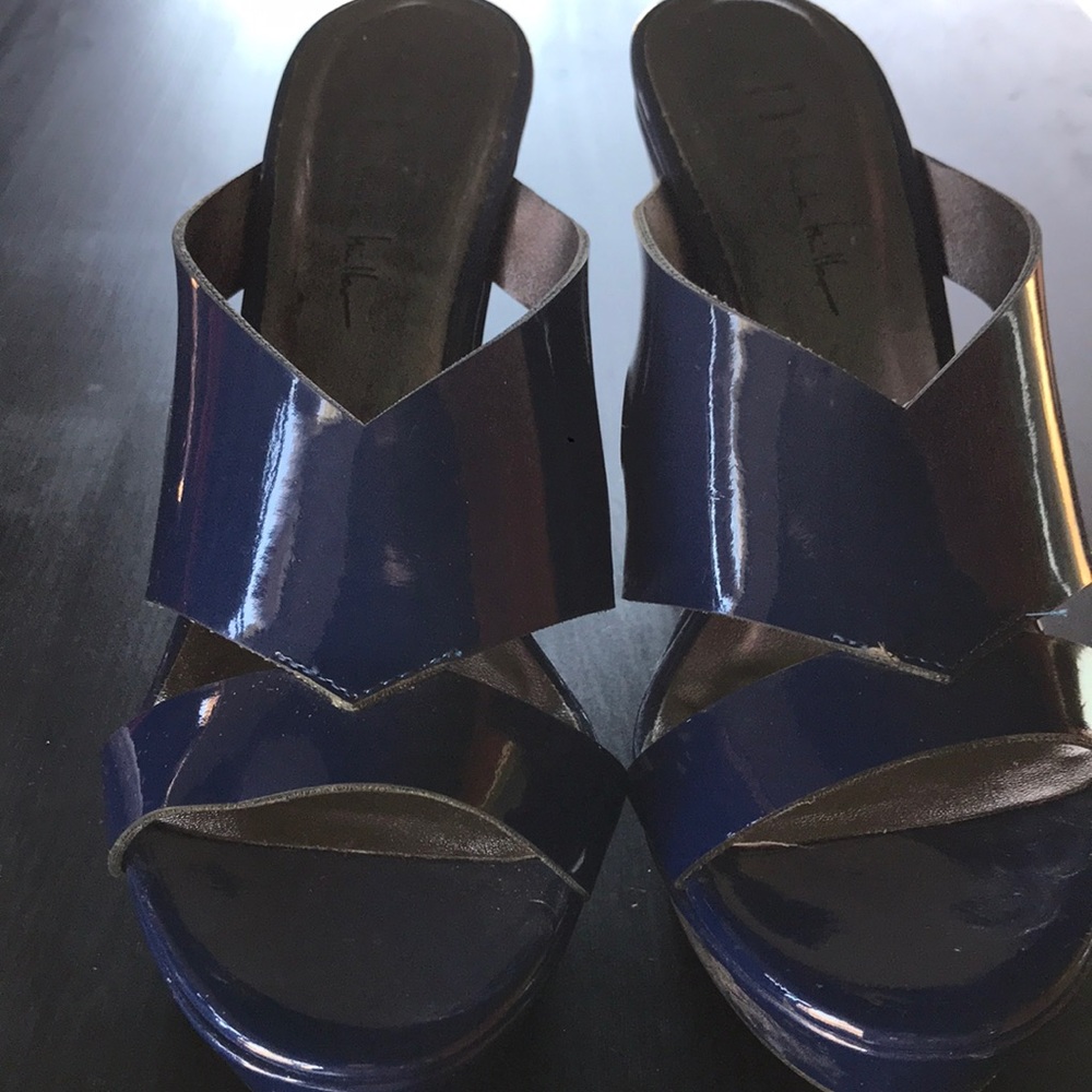 N by Nicole Miller wedges